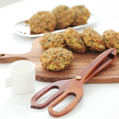 Wooden Bakery Tongs – Retro Cake & Snack Clip