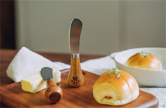 Mini Stainless Steel Butter Knife with Cocoa Bear Handle