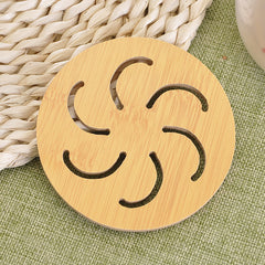 Cat’s Claw Wooden Placemat – Cute Coaster for Drinks & Decor